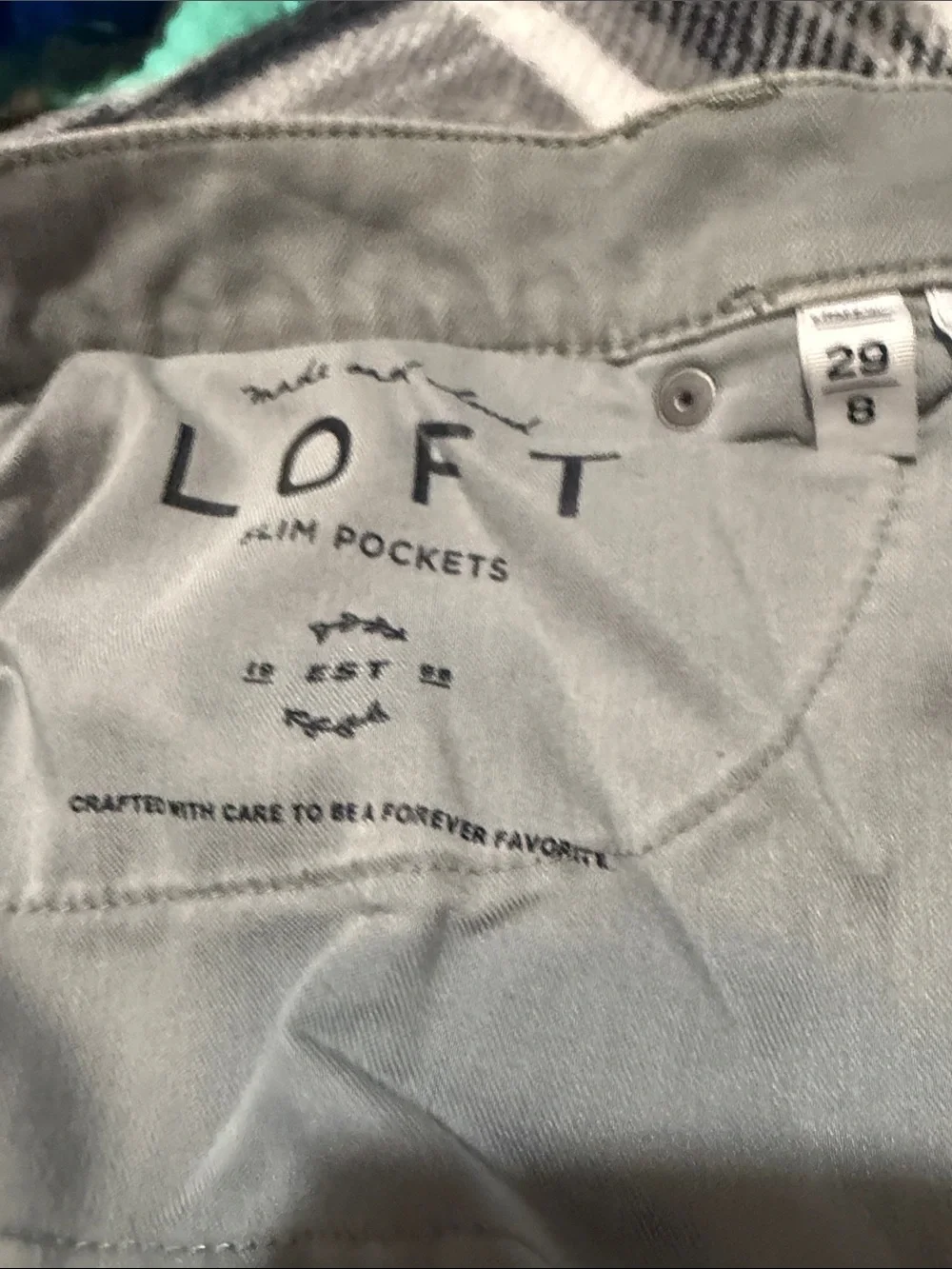 LOFT Straight-Leg Jeans in Soft gray